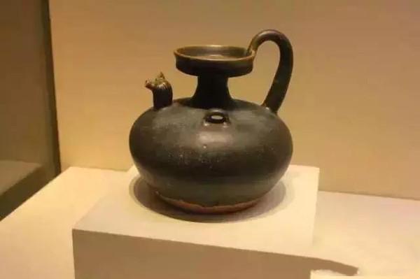 茶壶从哪里而来？