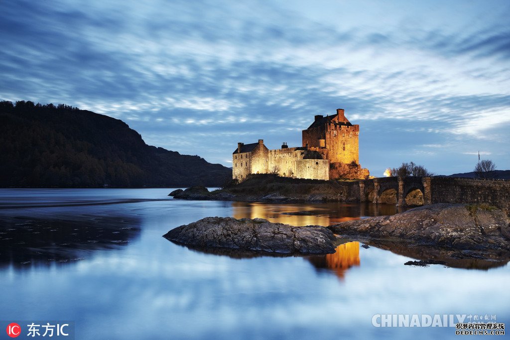 巡礼世界著名城堡建筑:藏入砖石的童话梦